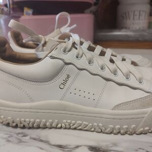 Women's sneakers